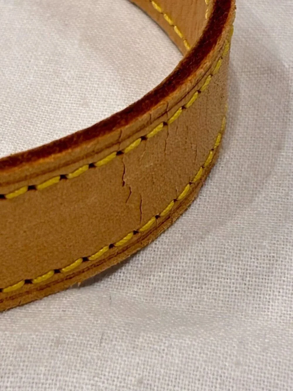 Louis Vuitton Monogram Pochette Croissant